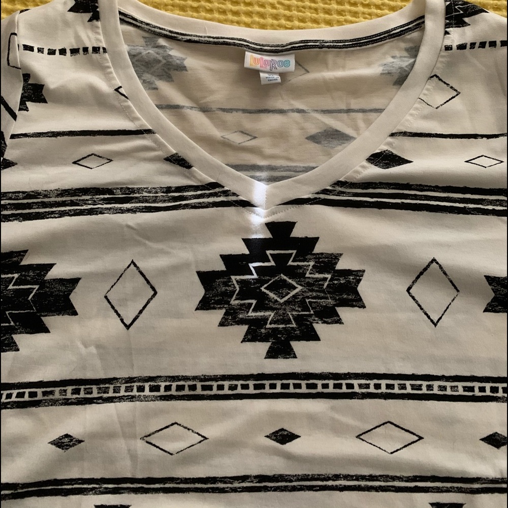 Lularoe Shirt
